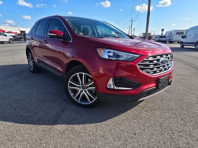 2022 FORD Edge