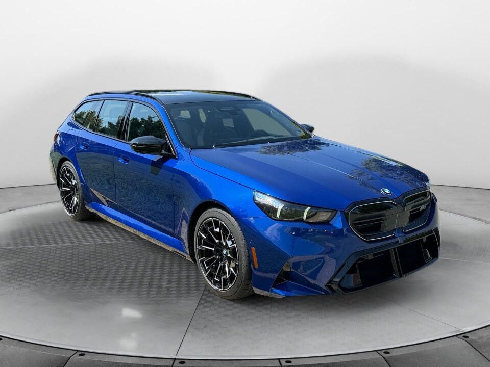 2027 BMW M5