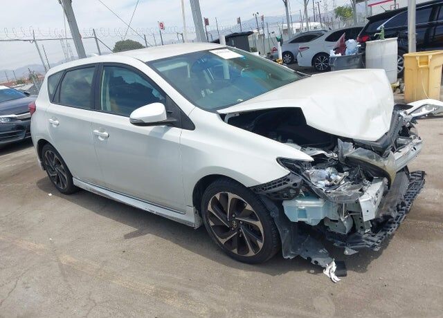 2016 TOYOTA Scion