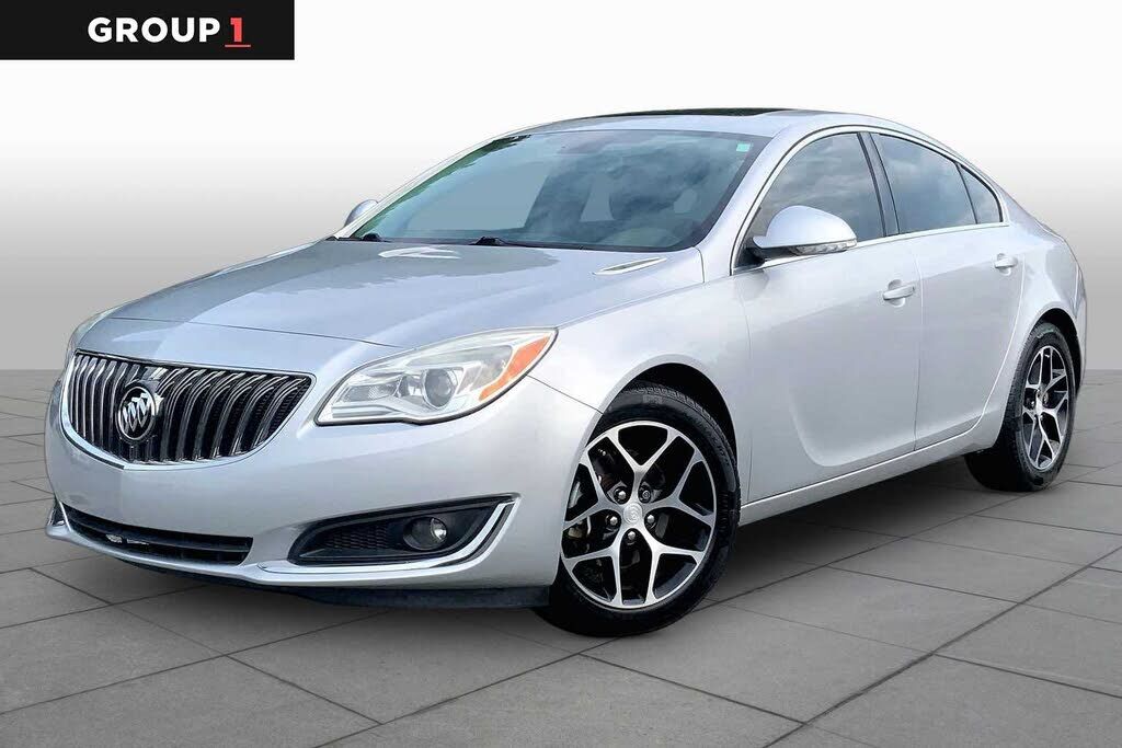 2017 BUICK Regal