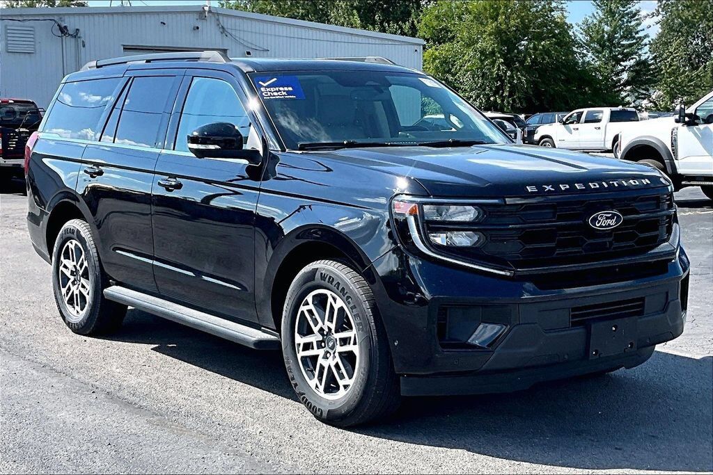 2025 FORD Expedition