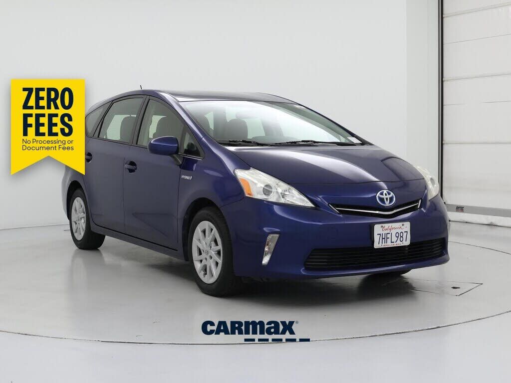2014 TOYOTA Prius