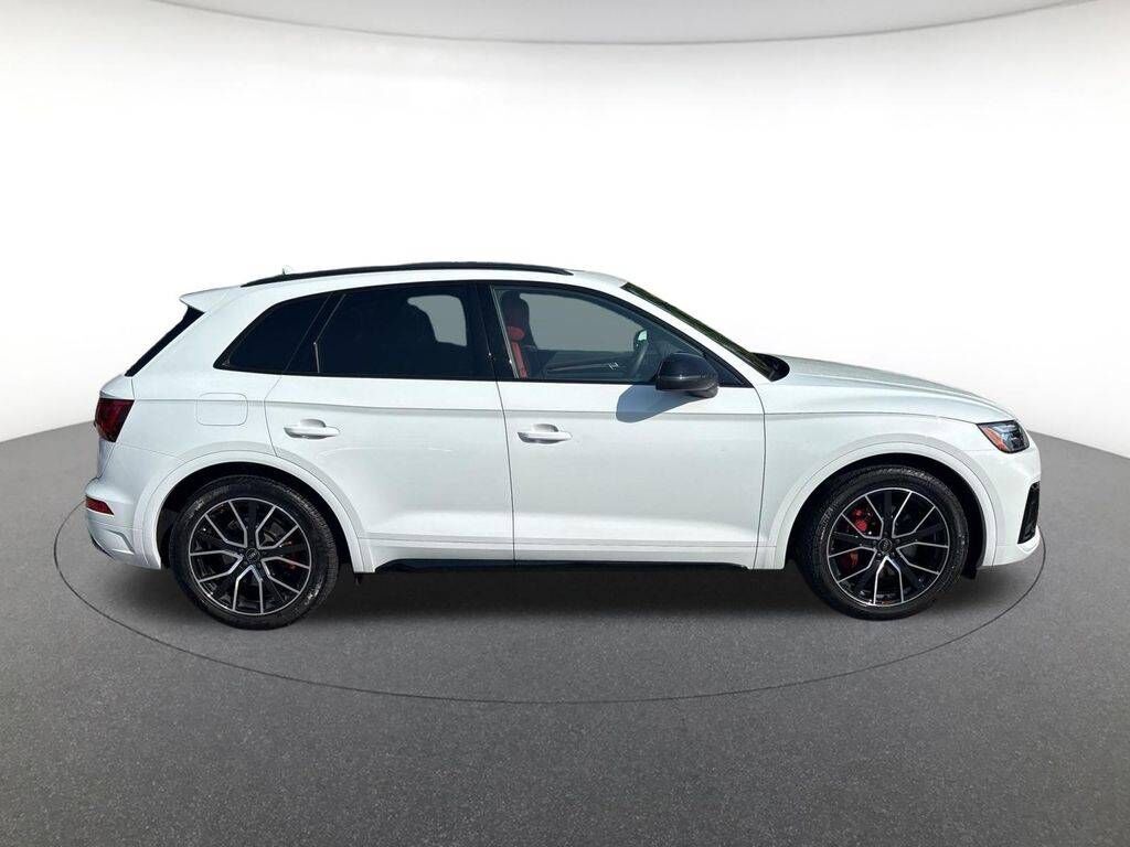 2024 Audi SQ5
