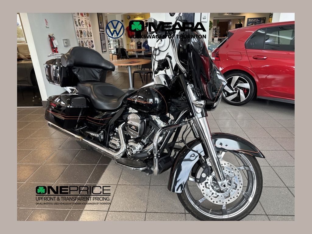 2016 HARLEY DAVIDSON FLHXS / Street Glide Special