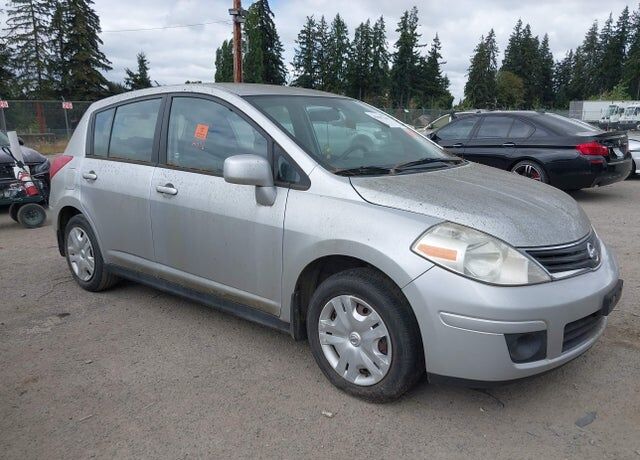 2011 NISSAN Versa