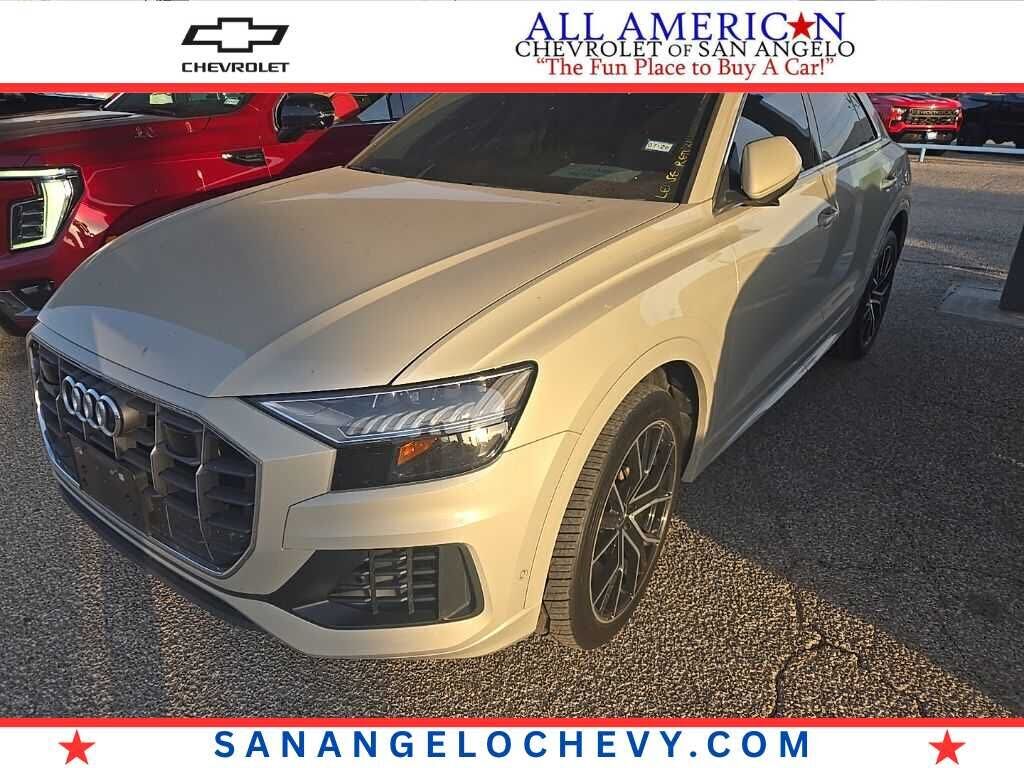 2023 AUDI Q8