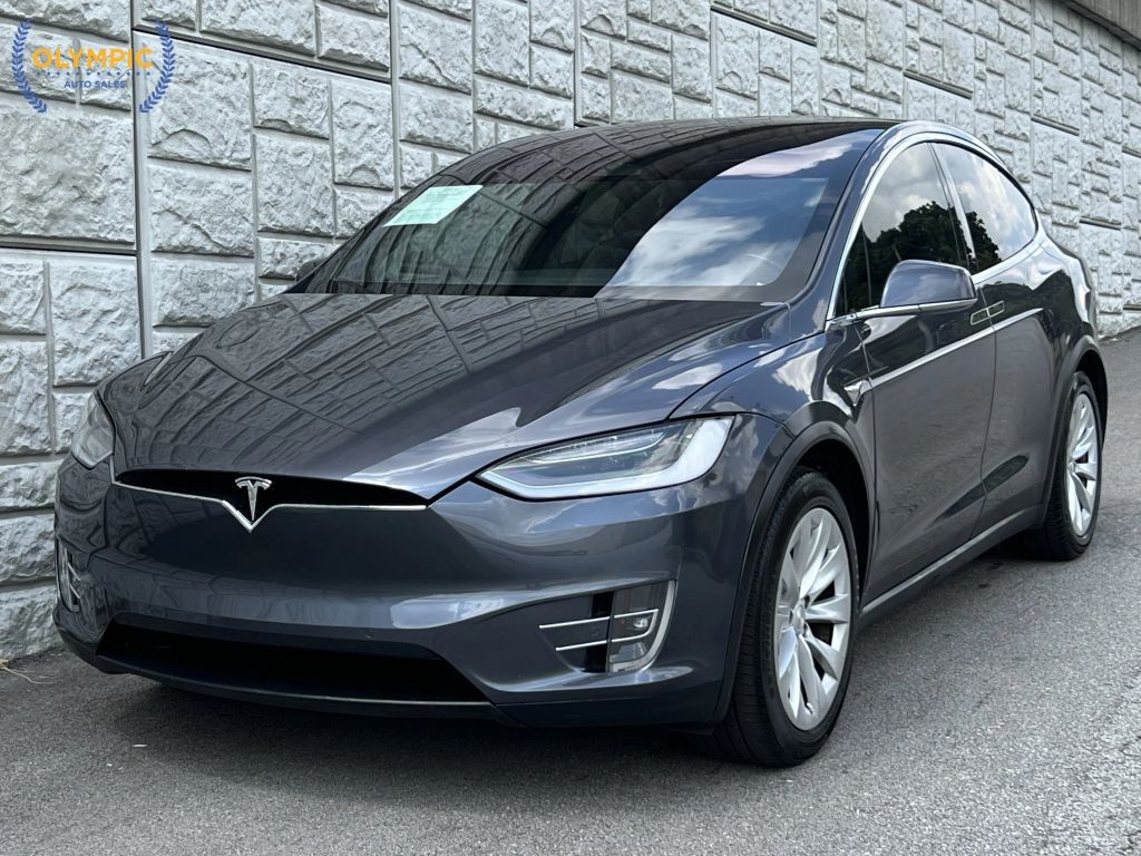2021 TESLA Model X