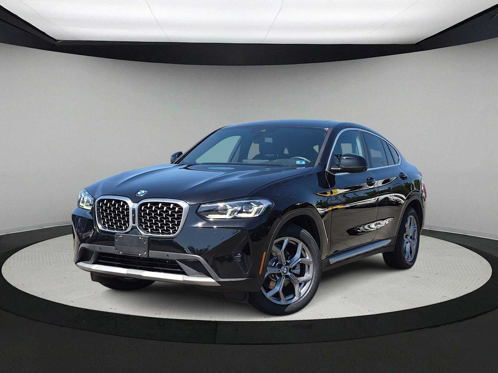 2023 BMW X4
