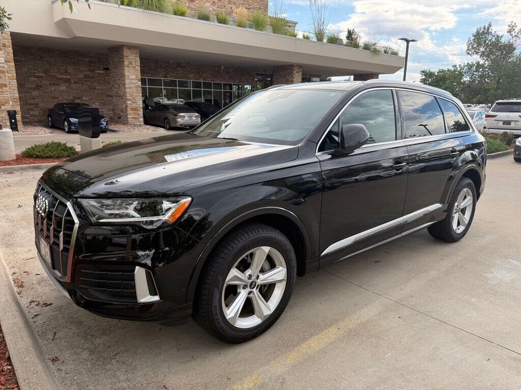 2022 AUDI Q7
