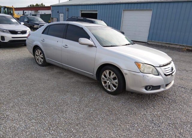 2008 TOYOTA Avalon