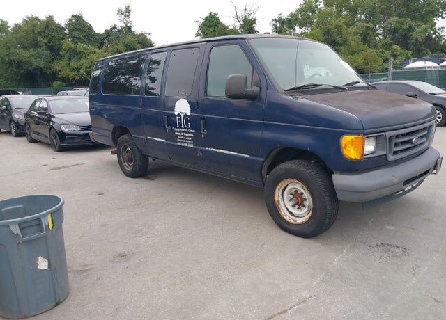 2006 FORD E-350