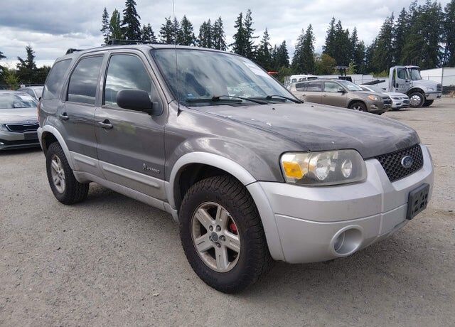 2005 FORD Escape