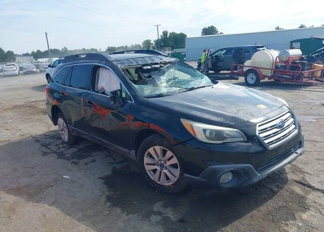 2015 SUBARU Outback