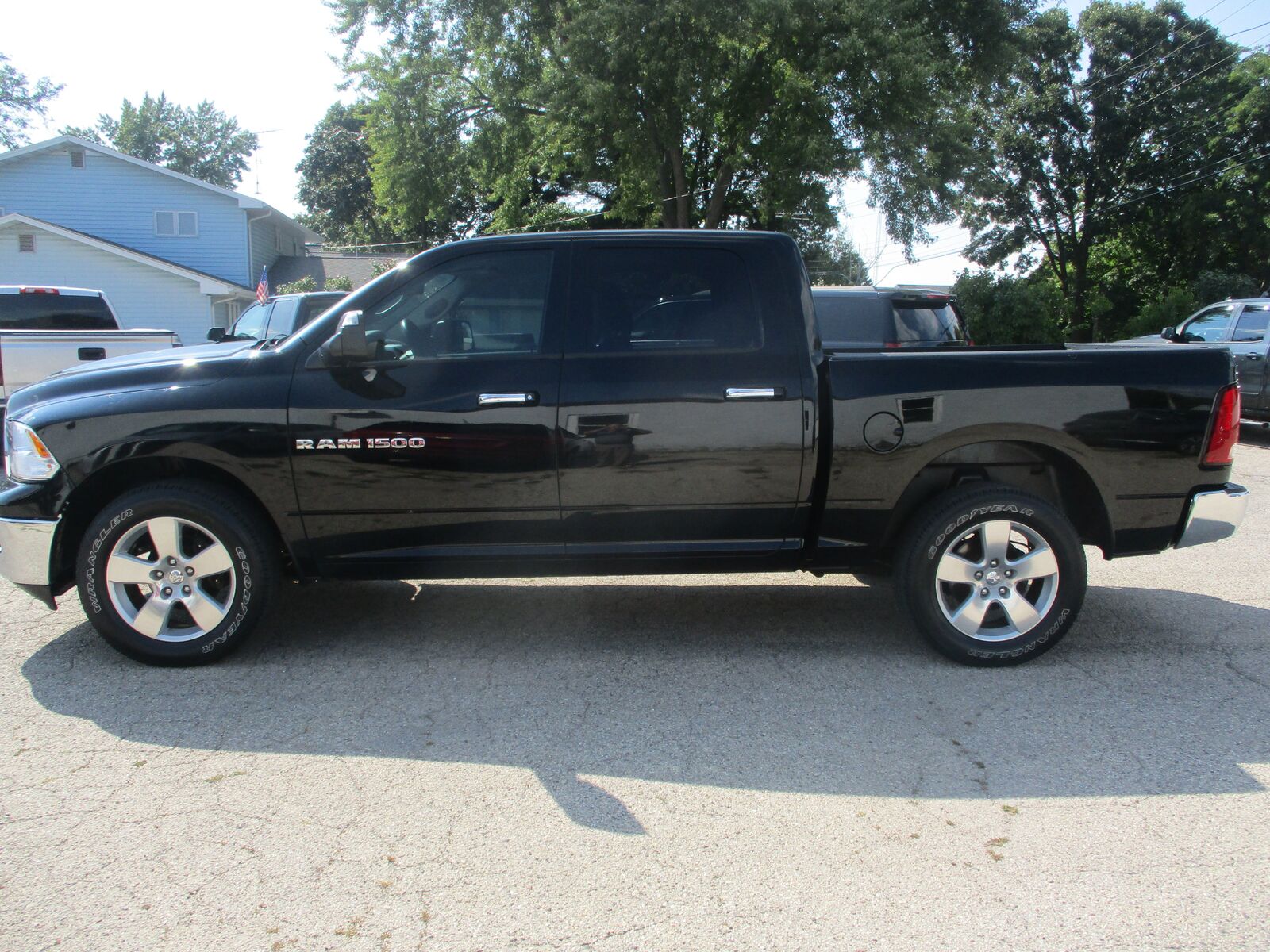 2012 DODGE Ram
