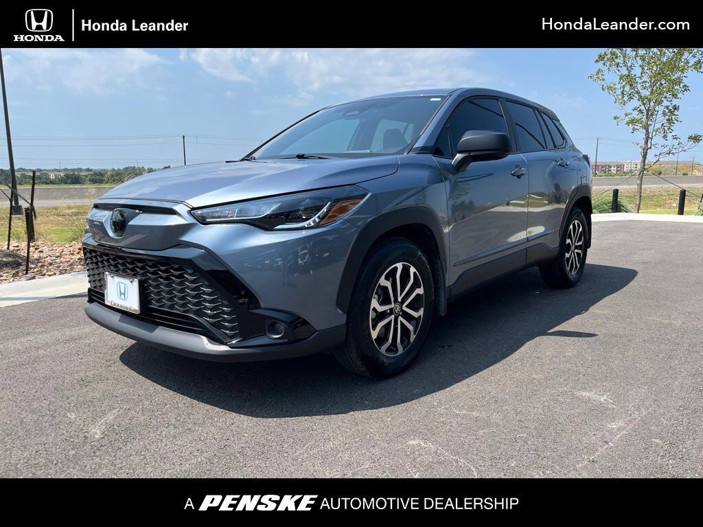 2025 TOYOTA COROLLA