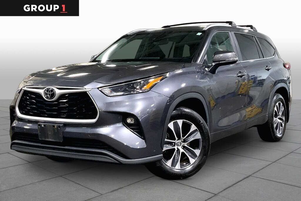 2023 TOYOTA Highlander