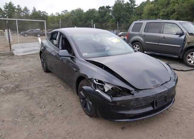 2026 TESLA Model 3