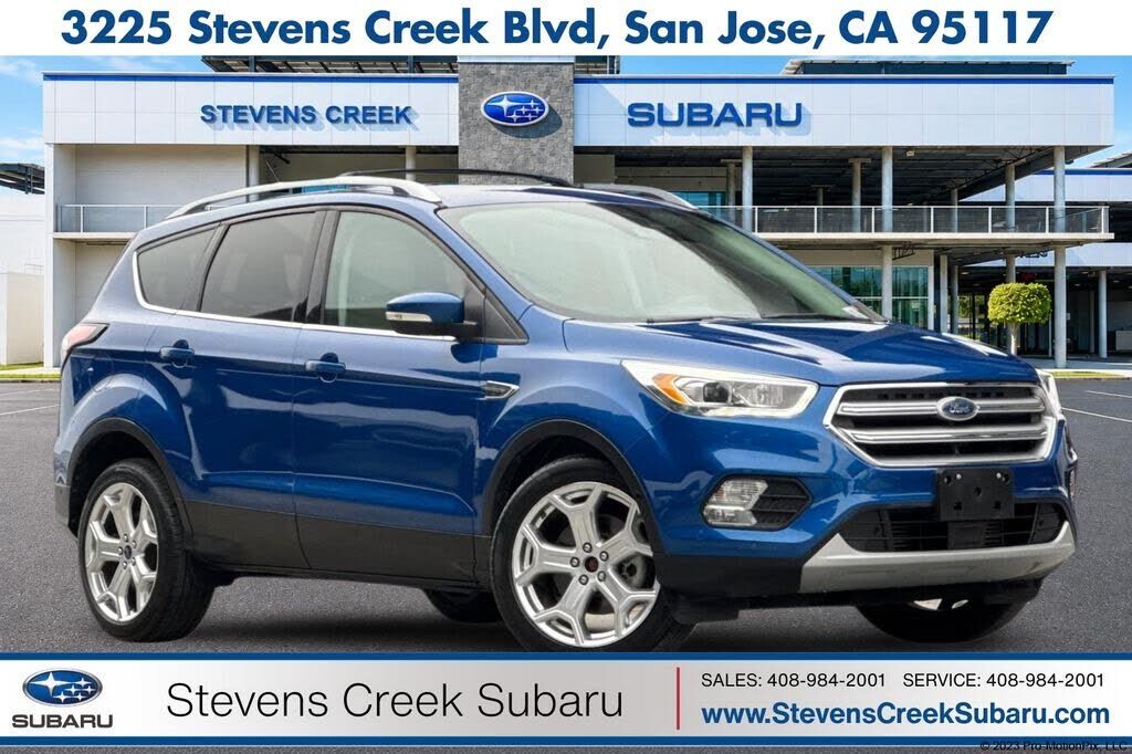 2017 FORD Escape