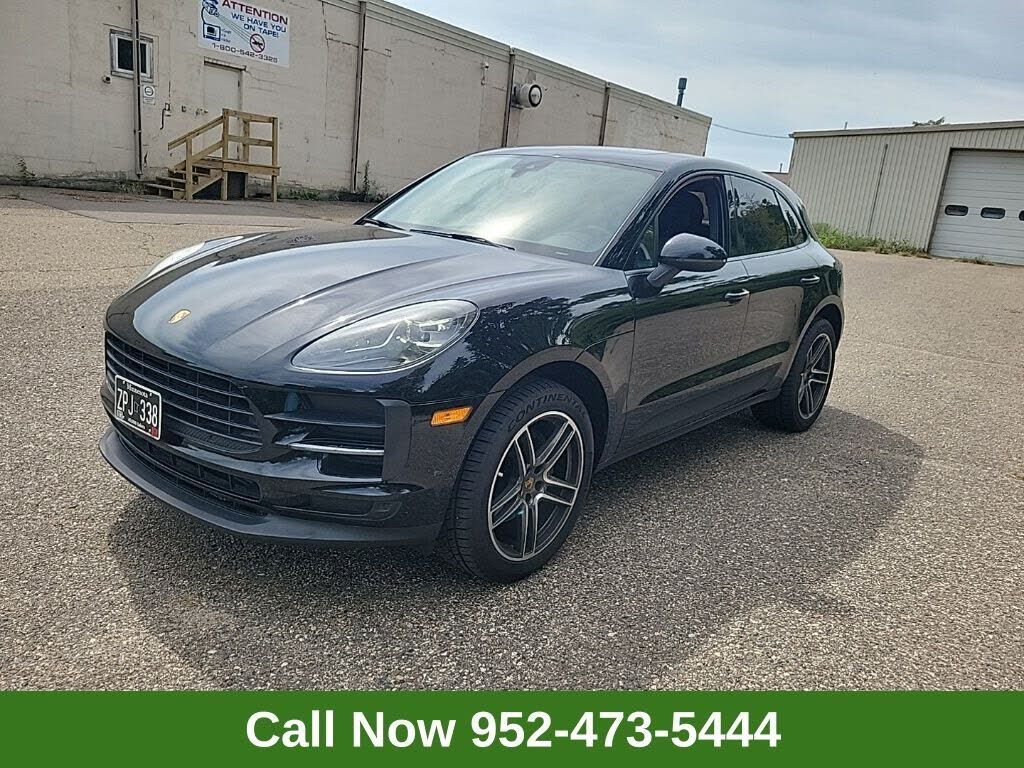 2020 PORSCHE Macan