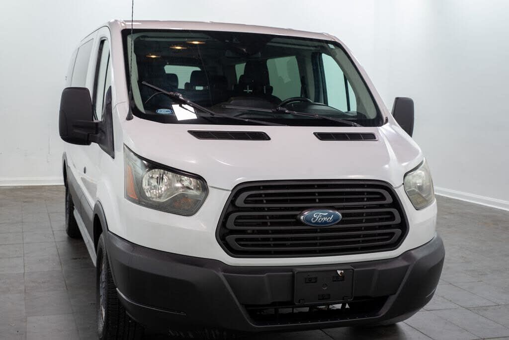2017 FORD Transit
