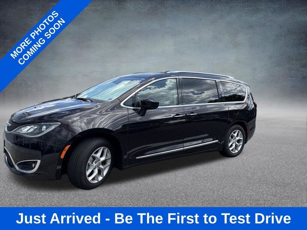 2018 CHRYSLER Pacifica
