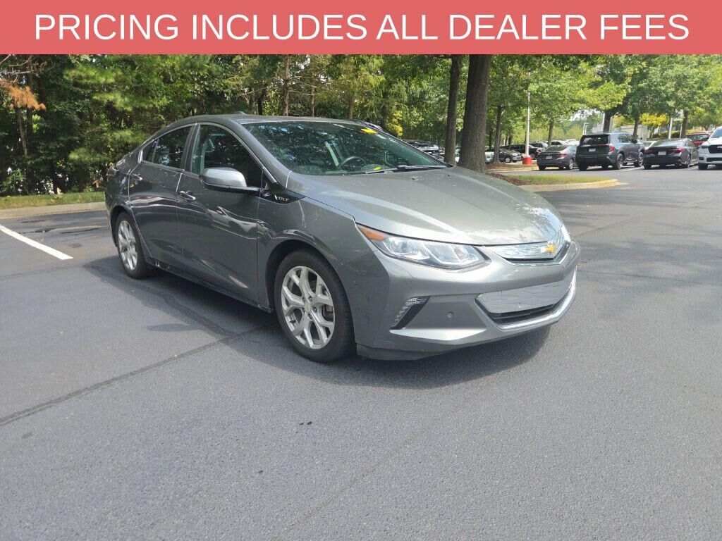 2017 CHEVROLET Volt
