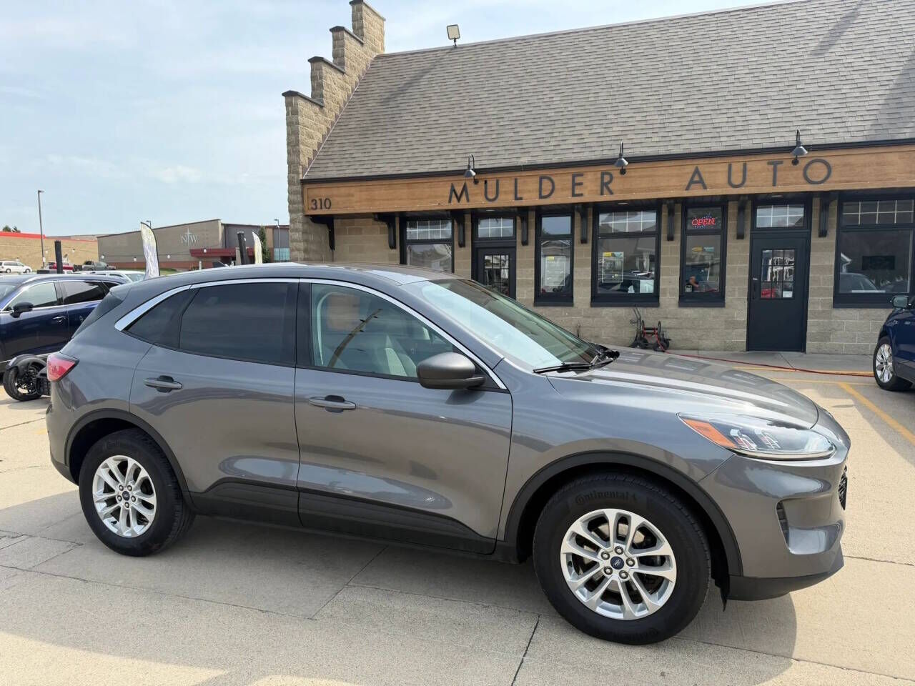 2022 FORD Escape