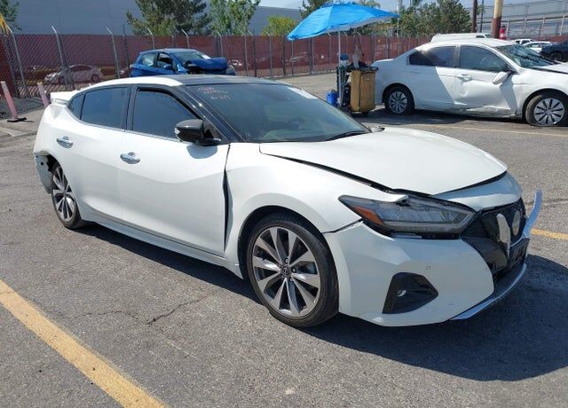 2023 NISSAN Maxima