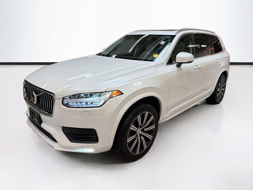 2023 VOLVO XC90