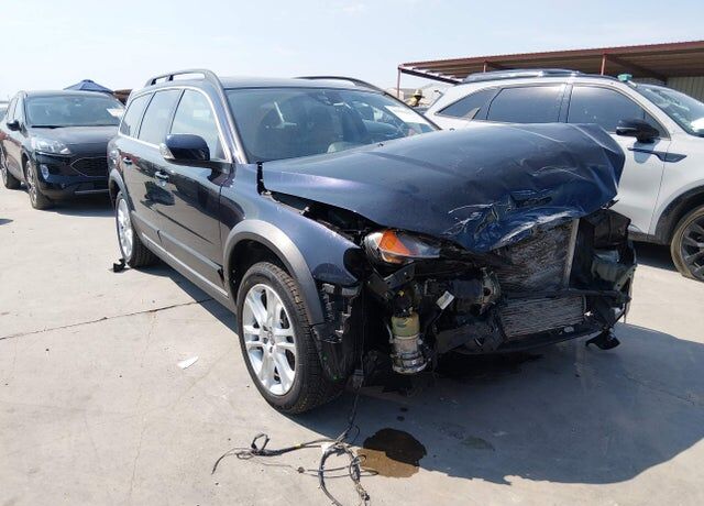 2016 VOLVO XC70