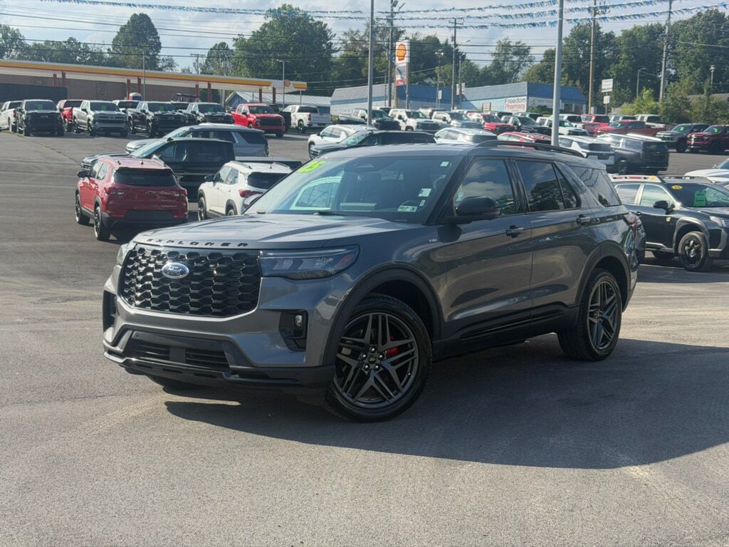 2025 FORD Explorer