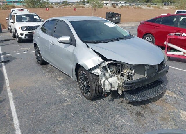 2015 TOYOTA Corolla