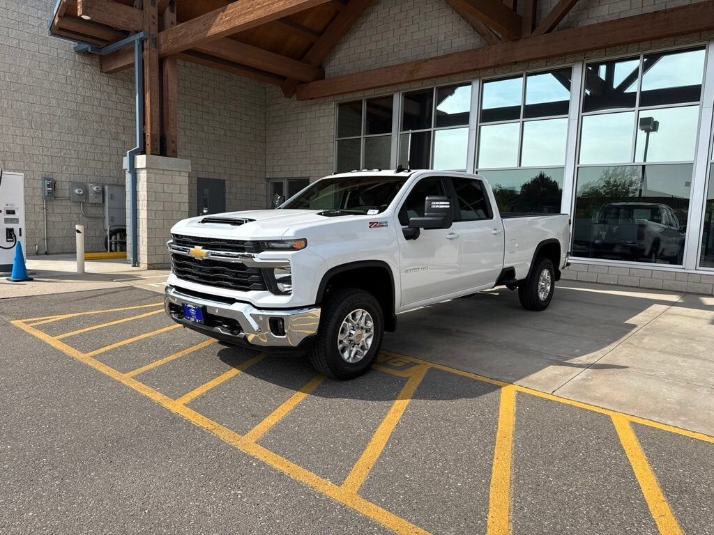 2026 CHEVROLET Silverado HD