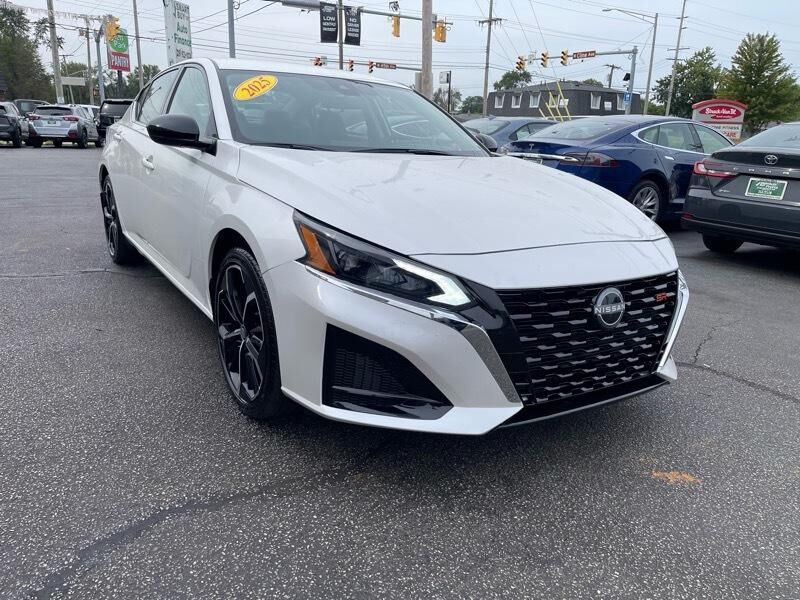 2025 NISSAN Altima