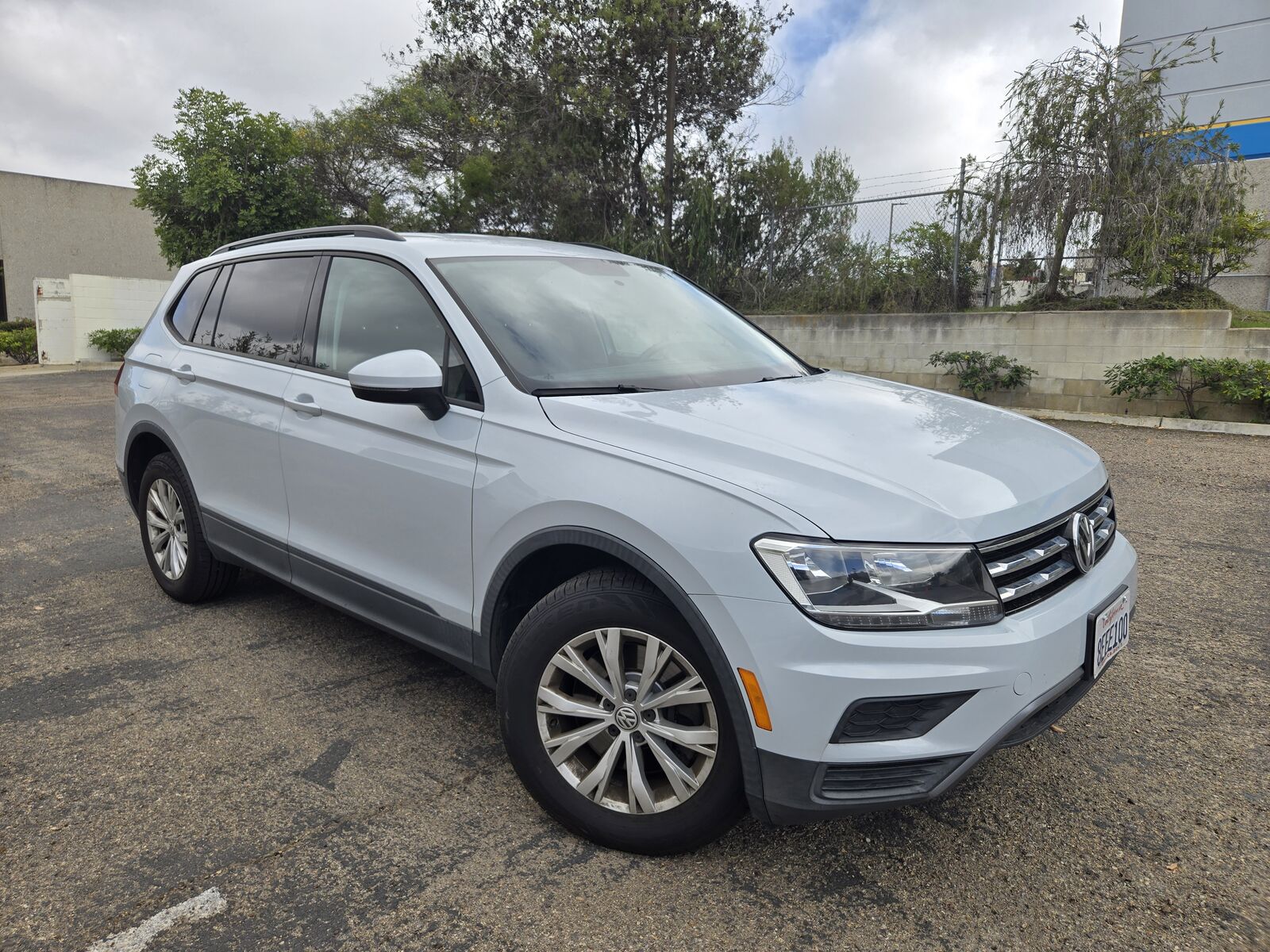 2018 VOLKSWAGEN Tiguan