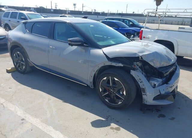 2025 KIA EV6