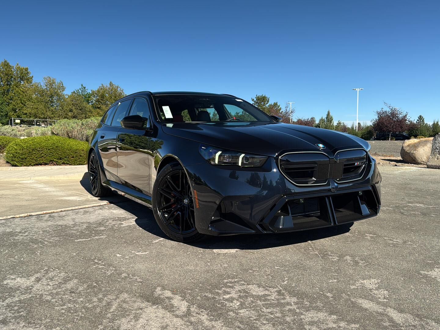 2027 BMW M5