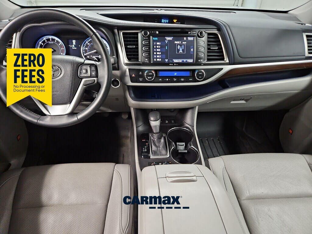 2015 TOYOTA Highlander