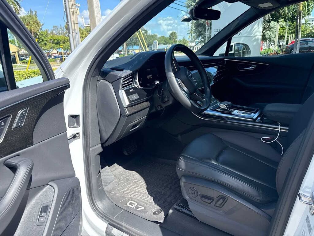 2023 Audi Q7