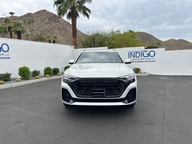 2025 Audi Q8