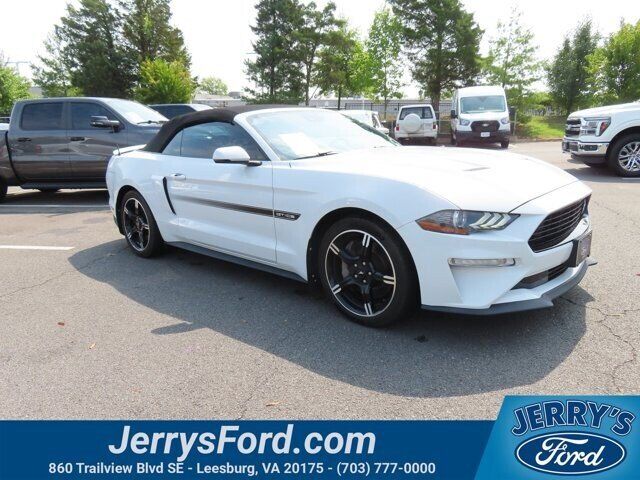 2021 FORD Mustang