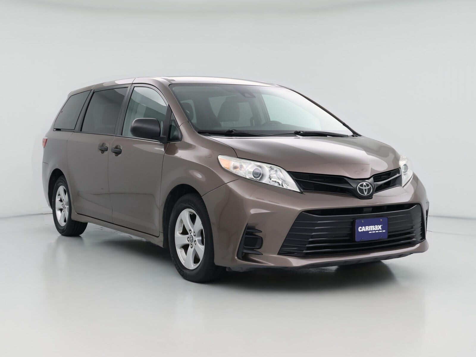 2019 TOYOTA Sienna