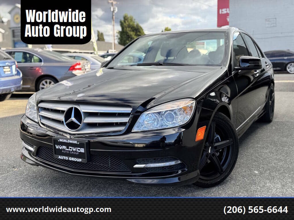 2011 MERCEDES-BENZ C-Class