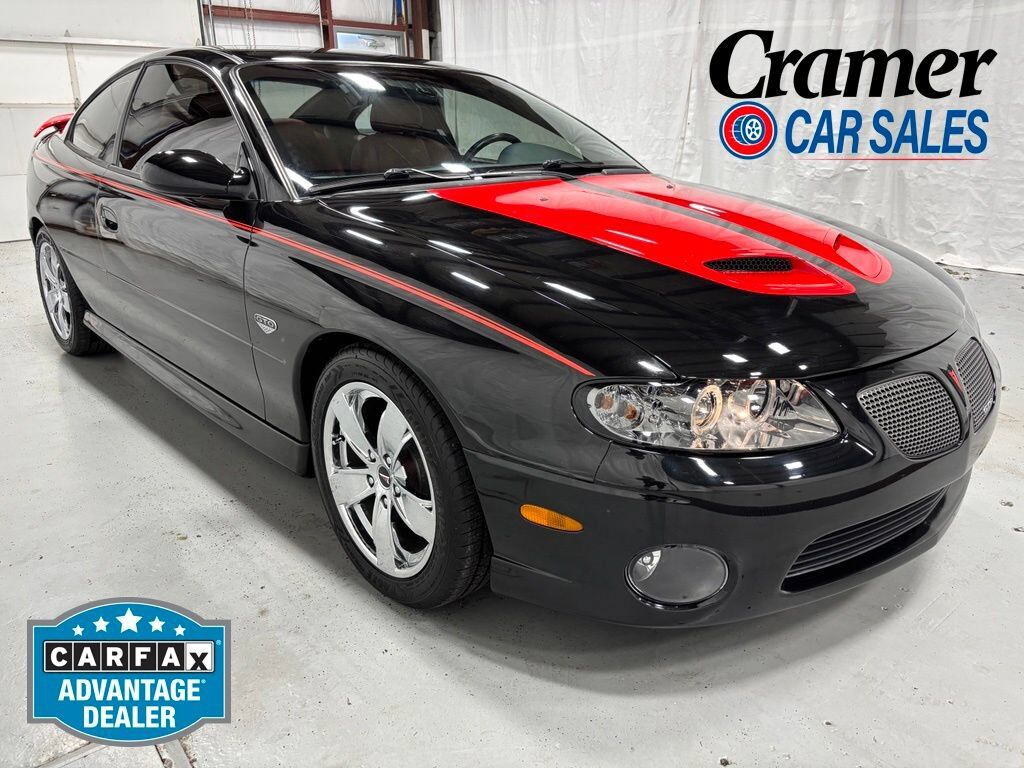 2005 PONTIAC GTO