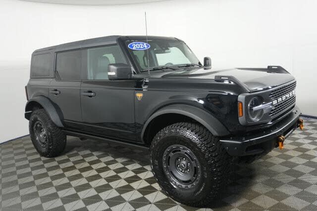 2024 FORD Bronco