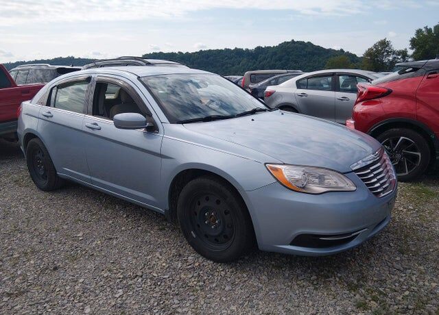 2012 CHRYSLER 200