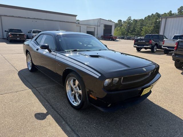 2010 DODGE Challenger