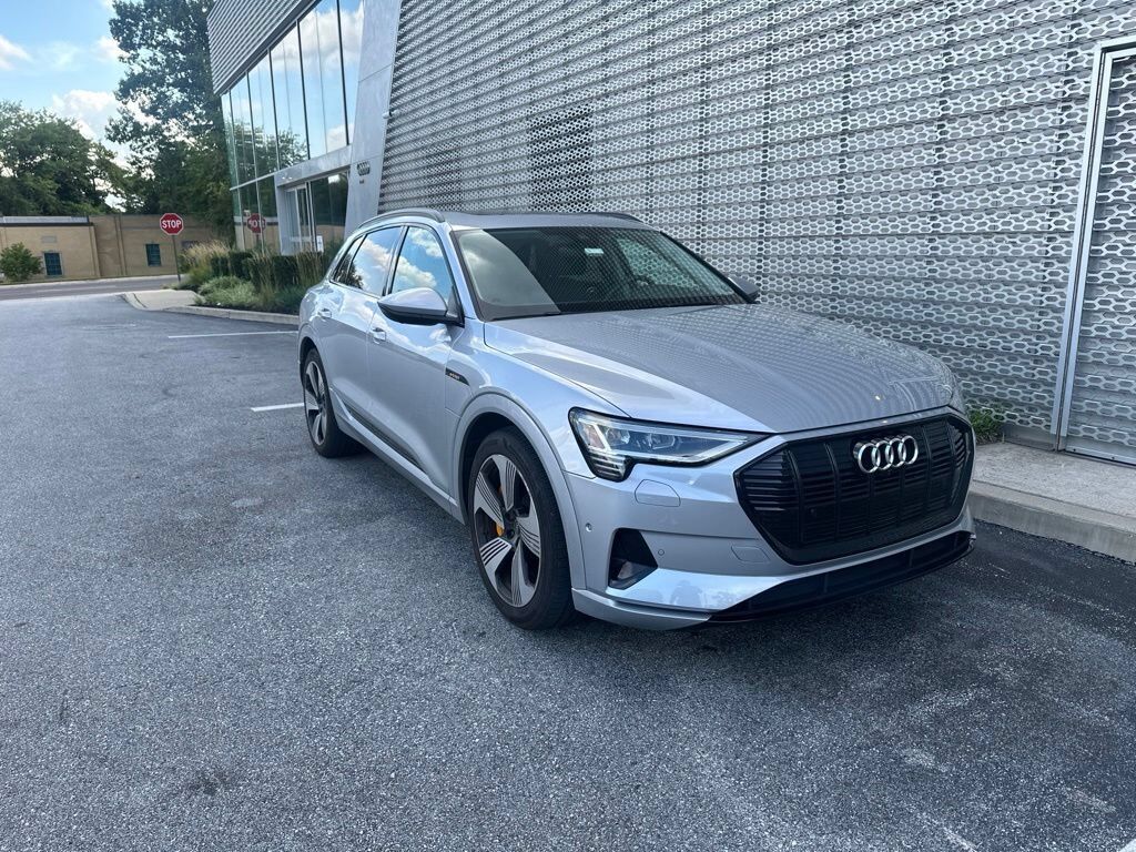 2023 Audi e-tron