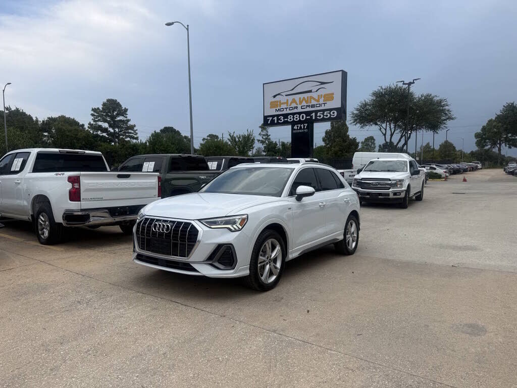 2023 Audi Q3