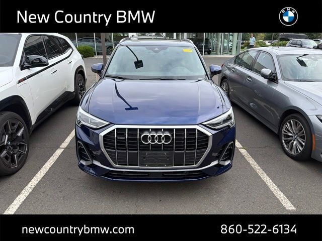 2022 Audi Q3
